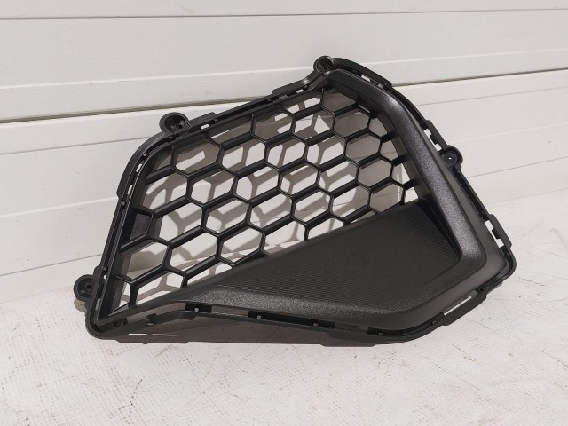 Outer Grille, LH